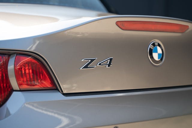 ID63 BMW Z4 3.0i  Roadster (E85) E0017.jpg