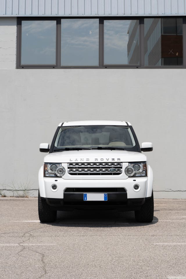 ID66 Land Rover Discovery V8 HSE E0015.jpg