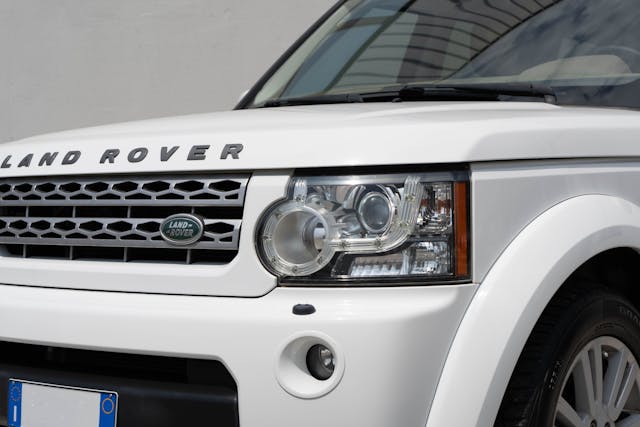ID66 Land Rover Discovery V8 HSE E0040.jpg